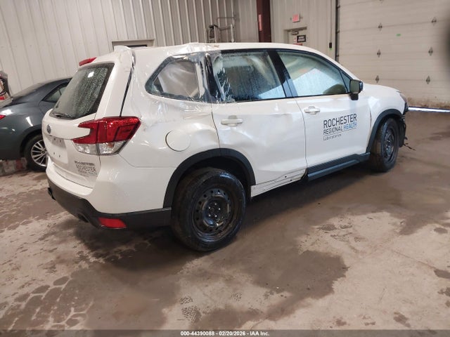 Продажа на аукционе авто 2023 Subaru Forester, vin: JF2SKAAC9PH467741, номер лота: 44390088