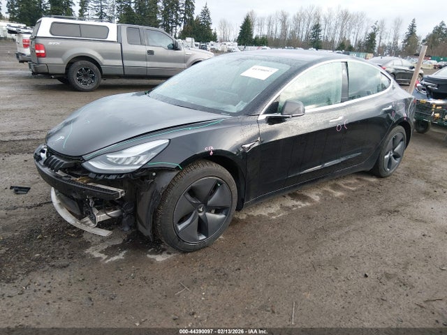 44390097 :رقم المزاد ، 5YJ3E1EA2KF324626 vin ، 2019 Tesla Model 3 مزاد بيع
