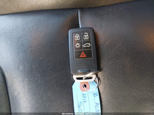 2016 VOLVO S60 YV1612TK0G2397508 Photo 10