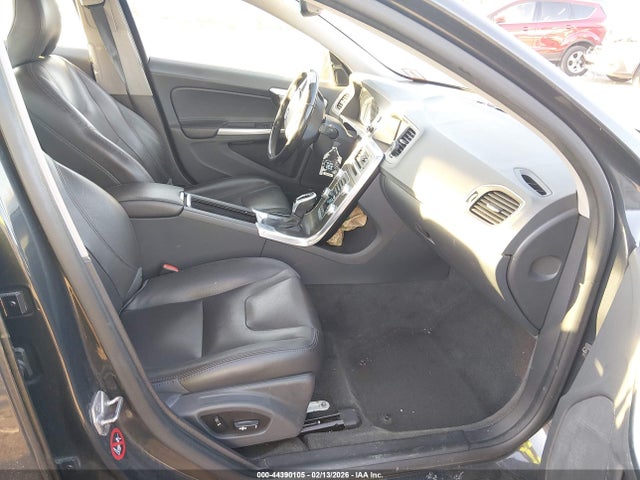 2016 VOLVO S60 YV1612TK0G2397508 Photo 4