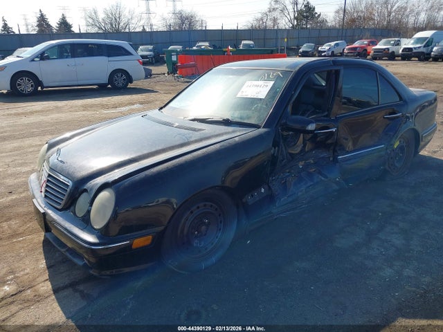 Продажа на аукционе авто 2000 Mercedes-benz E 55 Amg, vin: WDBJF74JXYA975382, номер лота: 44390129