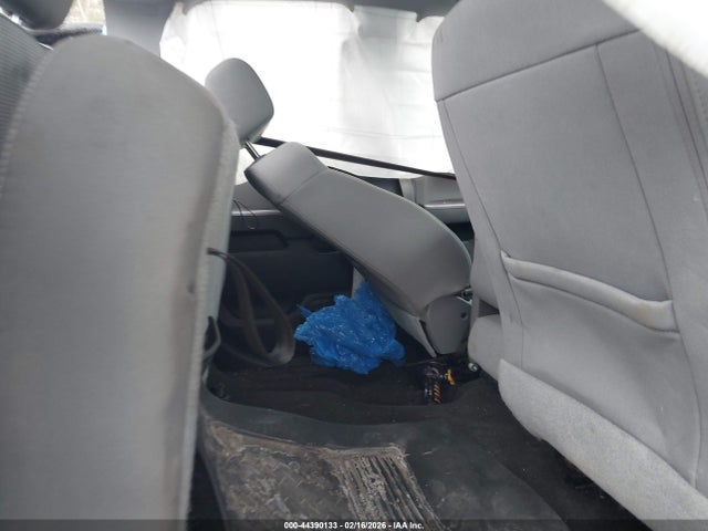 1GCVKNEH4GZ349972 Chevrolet Silverado 1500 Wt