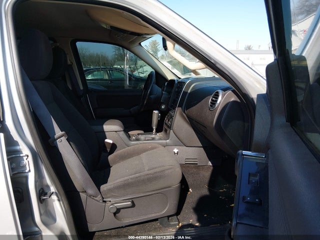 2010 FORD EXPLORER 1FMEU7DE4AUA08679 Photo 4