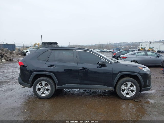Toyota Rav4 Xle 2021 2T3P1RFV7MW155388 Image 14