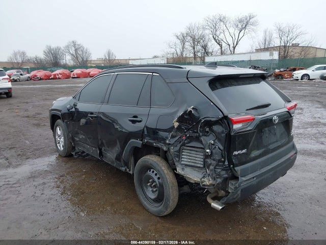 Toyota Rav4 Xle 2021 2T3P1RFV7MW155388 Image 3