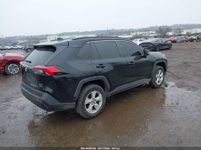 Toyota Rav4 Xle 2021 2T3P1RFV7MW155388 Image 4