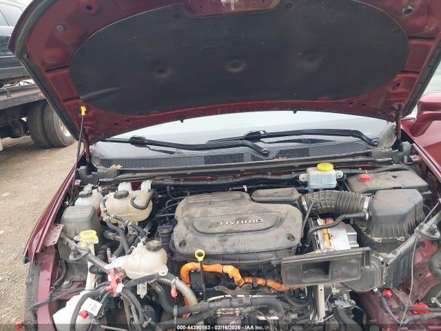 2021 CHRYSLER PACIFICA HYBRID 2C4RC1L72MR597080 Photo 9