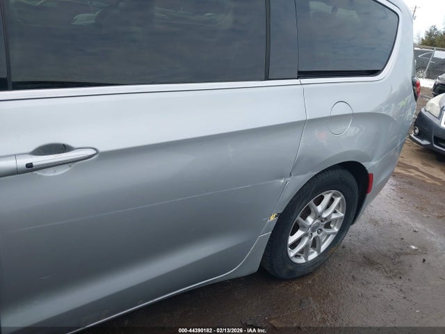 Aukcja sprzedaży 2023 Chrysler Pacifica Touring L, vin: 2C4RC1BG1PR512123, numer aukcji: 44390182