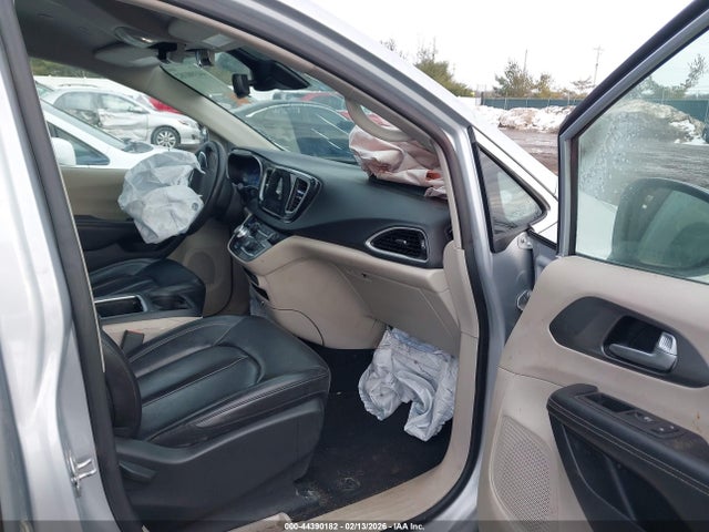 2023 CHRYSLER PACIFICA 2C4RC1BG1PR512123 Photo 4