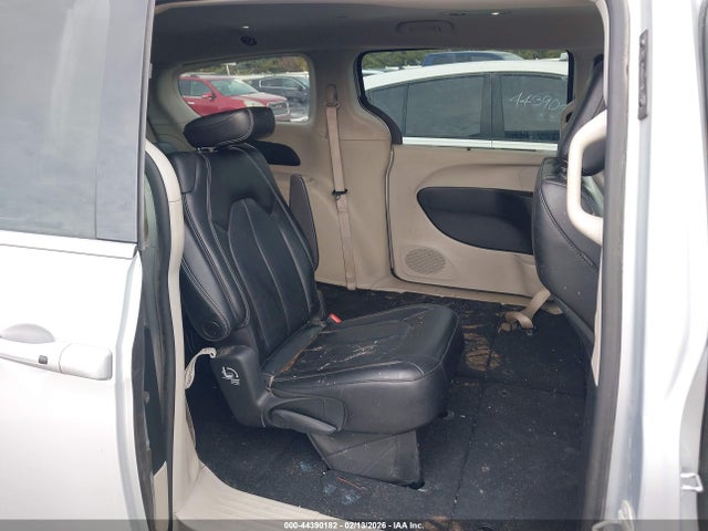 2023 CHRYSLER PACIFICA 2C4RC1BG1PR512123 Photo 7