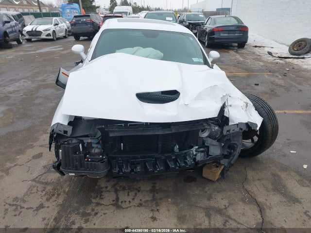 2023 Dodge Challenger R/t მანქანა იყიდება აუქციონზე, vin: 2C3CDZBT2PH654621, აუქციონის ნომერი: 44390190