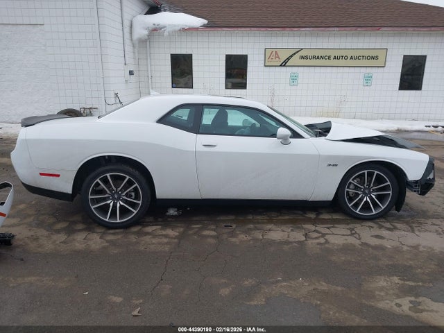 2023 Dodge Challenger R/t მანქანა იყიდება აუქციონზე, vin: 2C3CDZBT2PH654621, აუქციონის ნომერი: 44390190