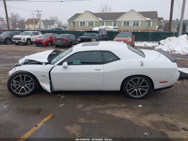 2023 Dodge Challenger R/t მანქანა იყიდება აუქციონზე, vin: 2C3CDZBT2PH654621, აუქციონის ნომერი: 44390190