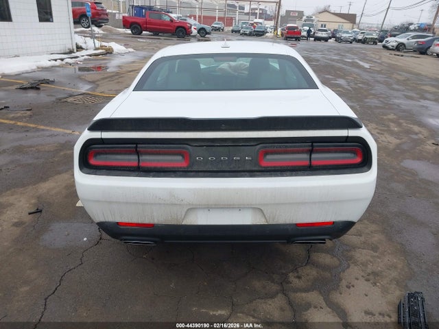 2023 Dodge Challenger R/t მანქანა იყიდება აუქციონზე, vin: 2C3CDZBT2PH654621, აუქციონის ნომერი: 44390190