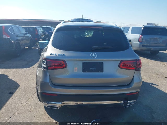 2022 Mercedes-benz Glc 300 Suv მანქანა იყიდება აუქციონზე, vin: W1N0G8DB3NV332314, აუქციონის ნომერი: 44390191