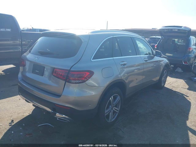 2022 MERCEDES-BENZ GLC 300 W1N0G8DB3NV332314 Photo 3
