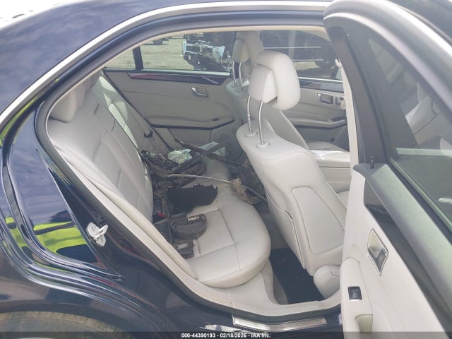 2014 MERCEDES-BENZ E 350 WDDHF5KB8EA984695 Photo 7