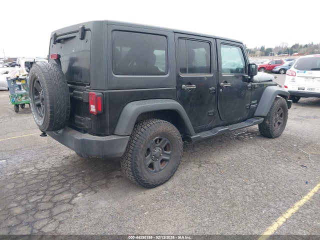 1C4BJWDG0HL612161 Jeep Wrangler Unlimited Sport 4x4