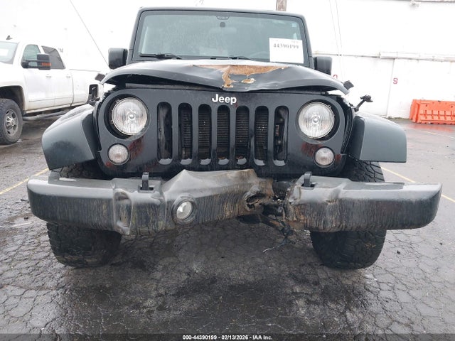 1C4BJWDG0HL612161 Jeep Wrangler Unlimited Sport 4x4