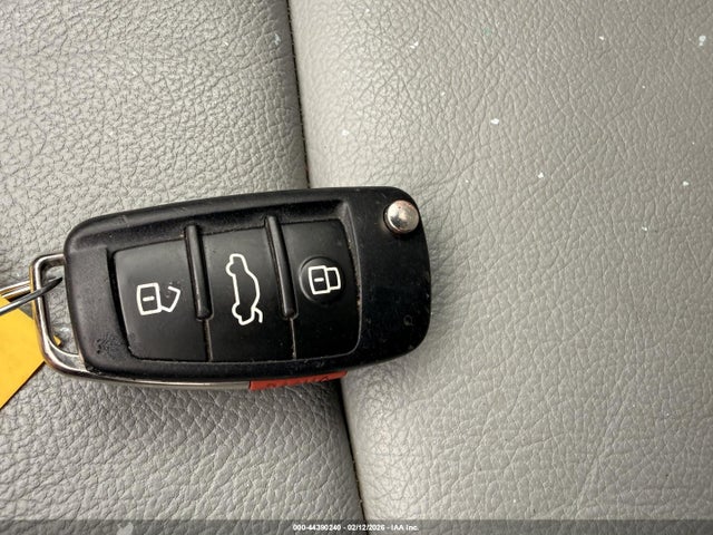 2018 AUDI Q3 WA1JCCFSXJR010449 Photo 10