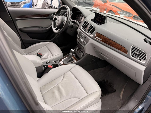 2018 AUDI Q3 WA1JCCFSXJR010449 Photo 4