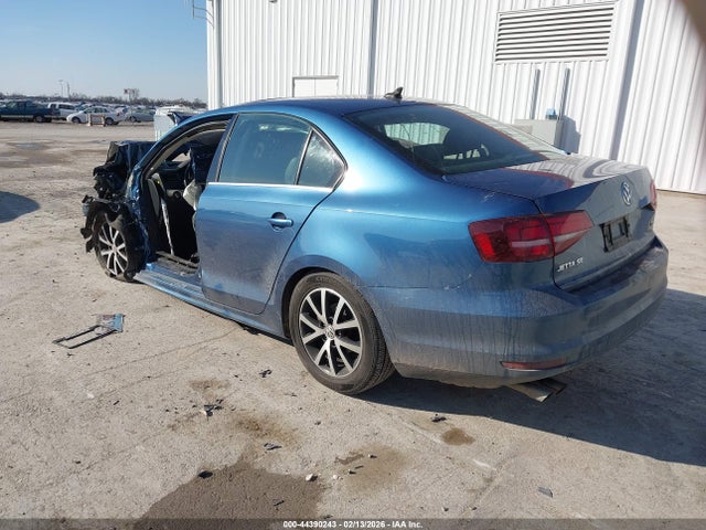 2017 VOLKSWAGEN JETTA 3VWDB7AJ8HM227308 Photo 2