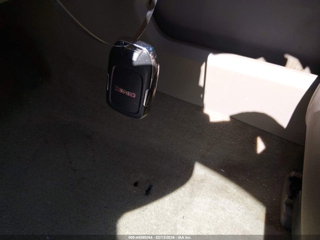 44390264 :رقم المزاد ، 1GKS1BKC6JR317422 vin ، 2018 Gmc Yukon Slt مزاد بيع