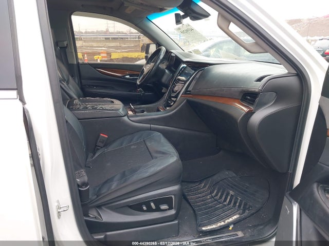 2018 CADILLAC ESCALADE ESV 1GYS4HKJ2JR276530 Photo 4