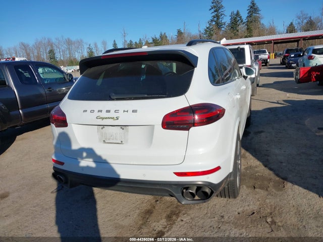 2017 PORSCHE CAYENNE E-HYBRID WP1AE2A27HLA70847 Photo 3