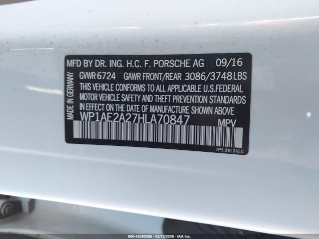 2017 PORSCHE CAYENNE E-HYBRID WP1AE2A27HLA70847 Photo 8
