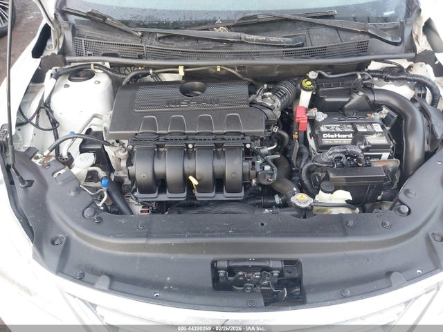 44390269 :رقم المزاد ، 3N1AB7APXFY373339 vin ، 2015 Nissan Sentra Sv مزاد بيع