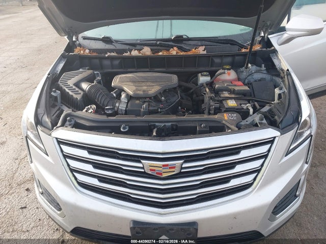 44390274 :رقم المزاد ، 1GYKNCRS2KZ265902 vin ، 2019 Cadillac Xt5 Luxury مزاد بيع