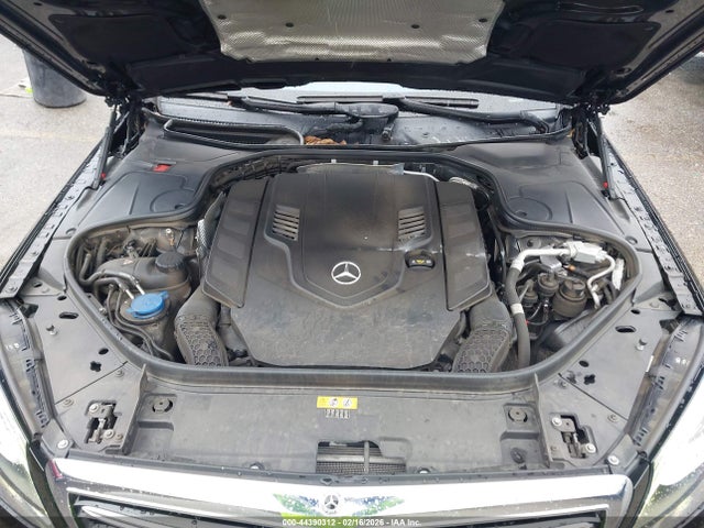 WDDUG8DB1KA444157 Mercedes-Benz S 560