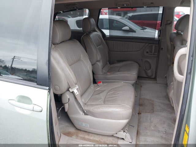 44390339 :رقم المزاد ، 5TDZK22C58S145841 vin ، 2008 Toyota Sienna Xle مزاد بيع