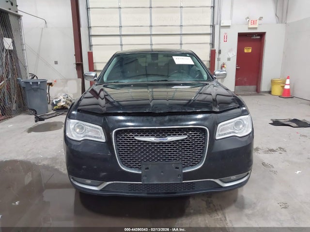 2C3CCAKGXKH613721 Chrysler 300 Limited Awd