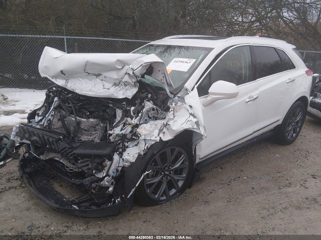 2019 CADILLAC XT5 1GYKNDRS9KZ263716 Photo 1