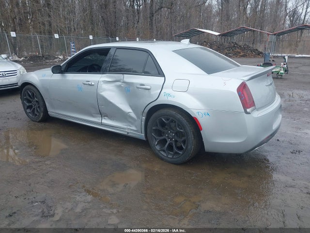 Продаж на аукціоні авто 2020 Chrysler 300 300s, vin: 2C3CCABT7LH180809, номер лоту: 44390366