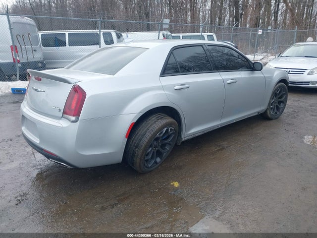 Продаж на аукціоні авто 2020 Chrysler 300 300s, vin: 2C3CCABT7LH180809, номер лоту: 44390366