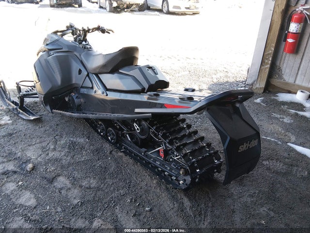 Ski-Doo Renegade Andrenaline 2026 2BPSDTTA6TV000024 Image 3