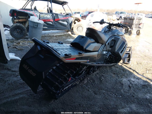 Ski-Doo Renegade Andrenaline 2026 2BPSDTTA6TV000024 Image 4