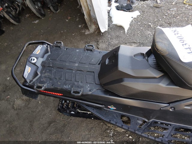 Ski-Doo Renegade Andrenaline 2026 2BPSDTTA6TV000024 Image 8