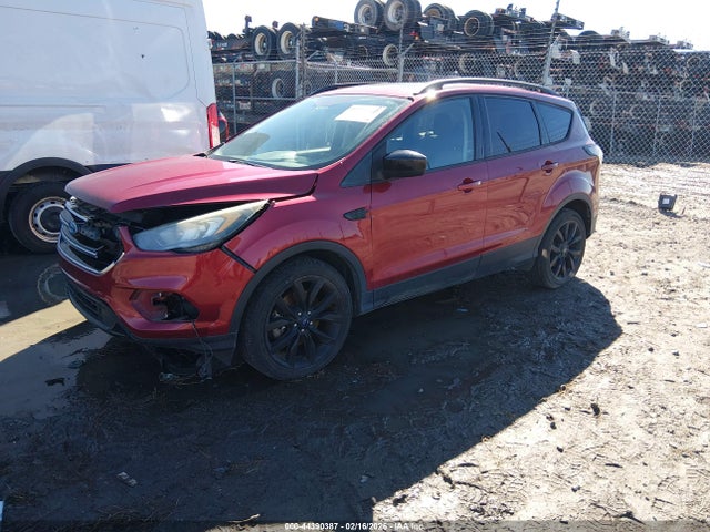 1FMCU0G93HUB12863 Ford ESCAPE SE