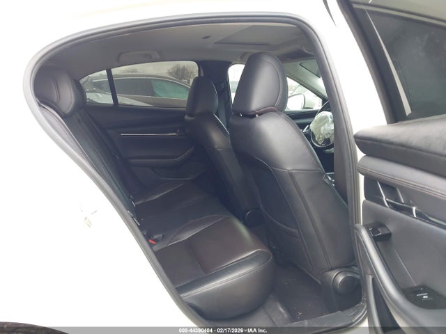 2022 Mazda Mazda3 Premium მანქანა იყიდება აუქციონზე, vin: JM1BPADL0N1509540, აუქციონის ნომერი: 44390404