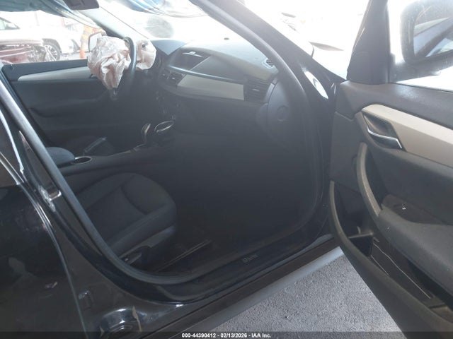 WBAVL1C54FVY33867 BMW X1 Xdrive28i