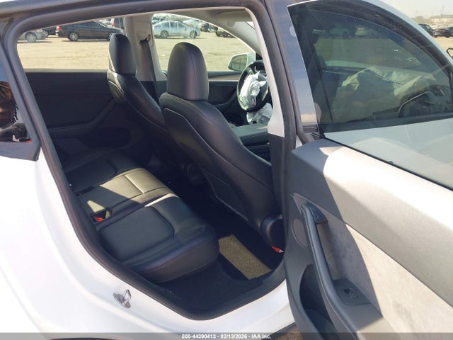 2023 TESLA MODEL Y 7SAYGDEE5PA137442 Photo 7