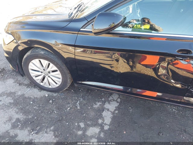 2019 Volkswagen Jetta მანქანა იყიდება აუქციონზე, vin: 3VWC57BU9KM022633, აუქციონის ნომერი: 44390415