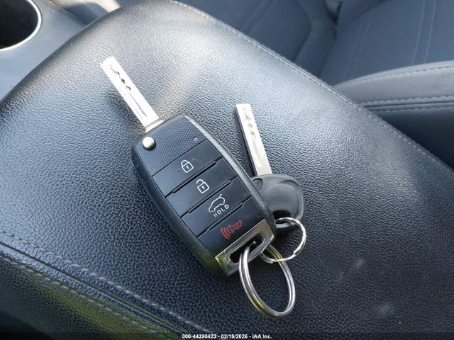 Aukcja sprzedaży 2017 Kia Sorento 2.4l Lx, vin: 5XYPG4A34HG213968, numer aukcji: 44390423