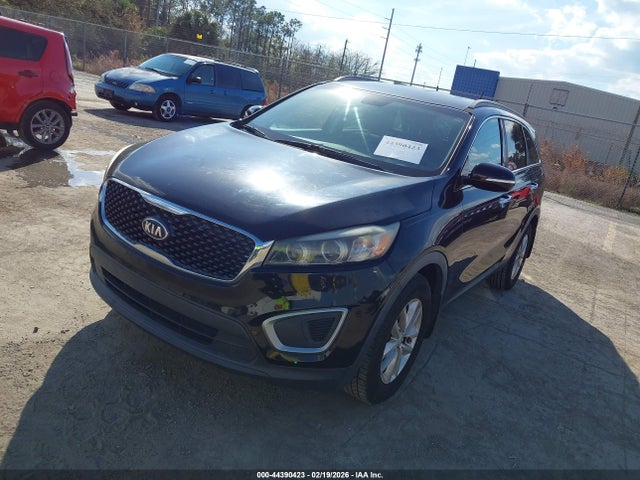Aukcja sprzedaży 2017 Kia Sorento 2.4l Lx, vin: 5XYPG4A34HG213968, numer aukcji: 44390423