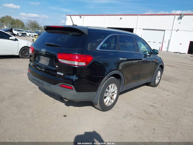Aukcja sprzedaży 2017 Kia Sorento 2.4l Lx, vin: 5XYPG4A34HG213968, numer aukcji: 44390423