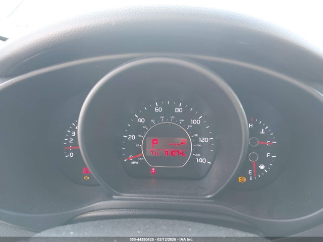 KNDJP3A54J7585914 KIA SOUL +